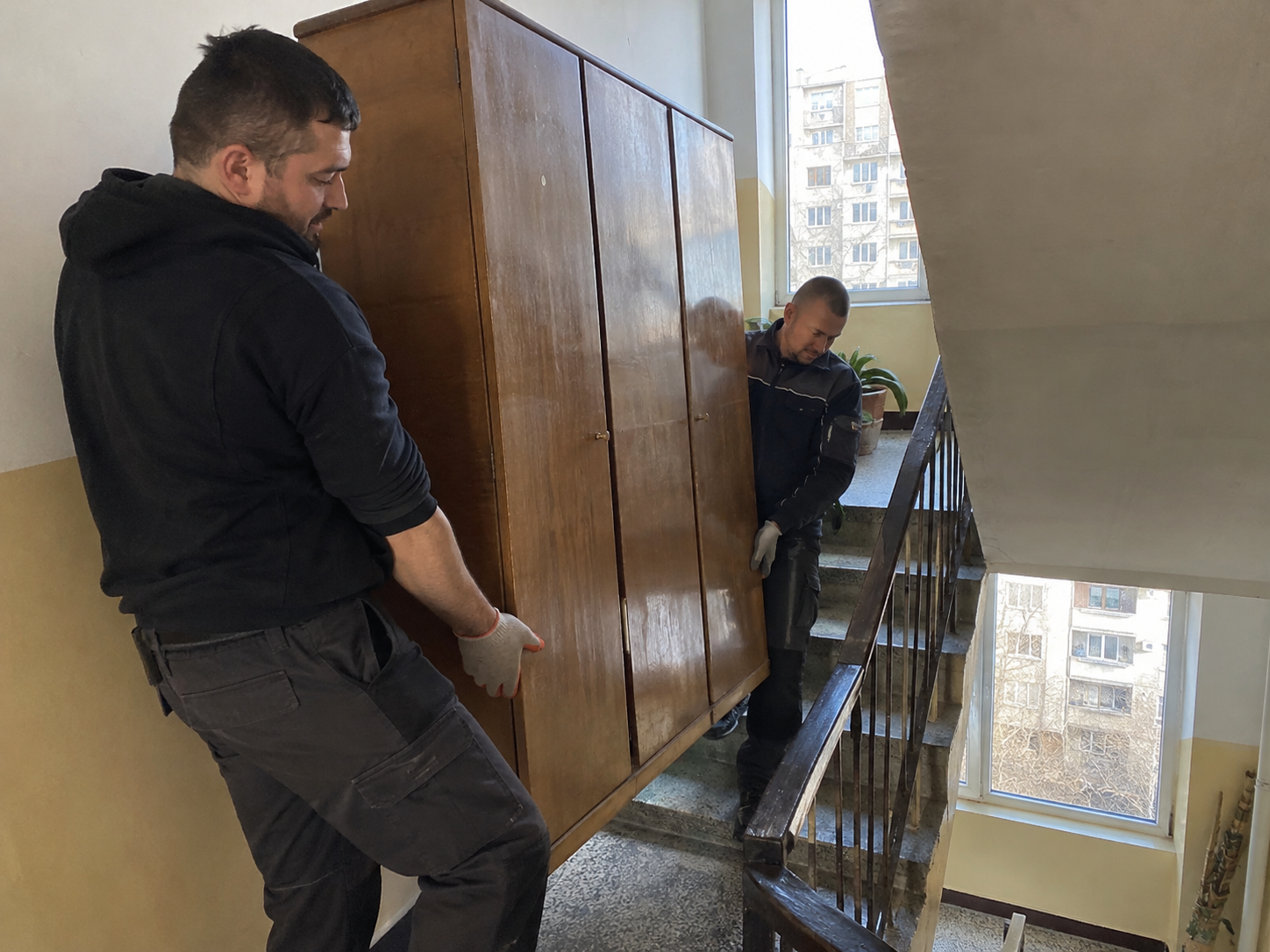 Пренасяне на мебели